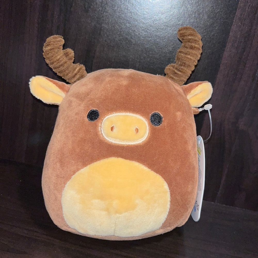 Squishmallows maurice the moose